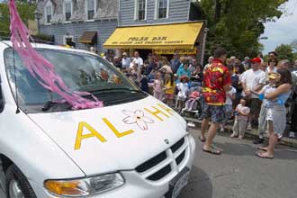 The Alohamobile in the Unionville Parade
